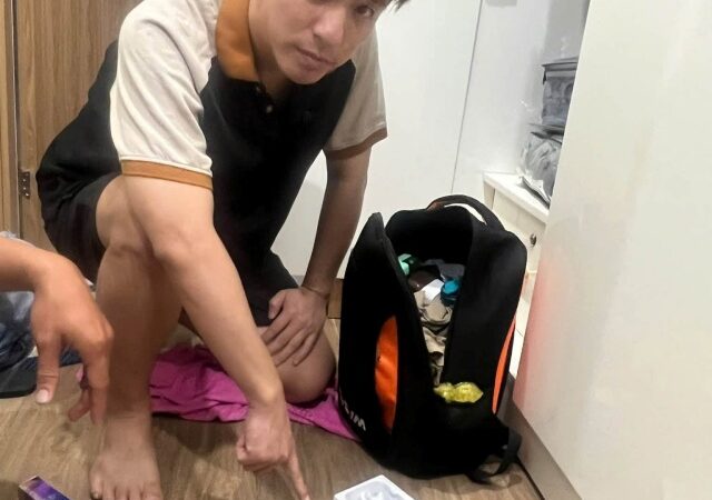 Thái độ của ca sĩ Tăng Nhật Tuệ sau khi bị bắt gây phẫn nộ: Vẫn bình thản khiến nhiều người bức xúc