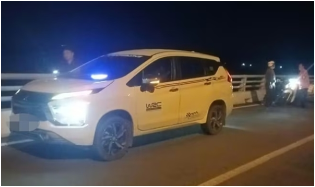 Rõ danh tính tài xế để lại ô tô cùng ví tiền trên cầu rồi mất liên lạc: Khiến người thân cực lo lắng