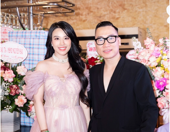 Rõ động thái của Linh Miu khi nghe tin Tuấn Sơn Phi Hồ qu:a đ:ời: Chia sẻ gây chú ý, tiết l:ộ nhiều thứ bất ngờ