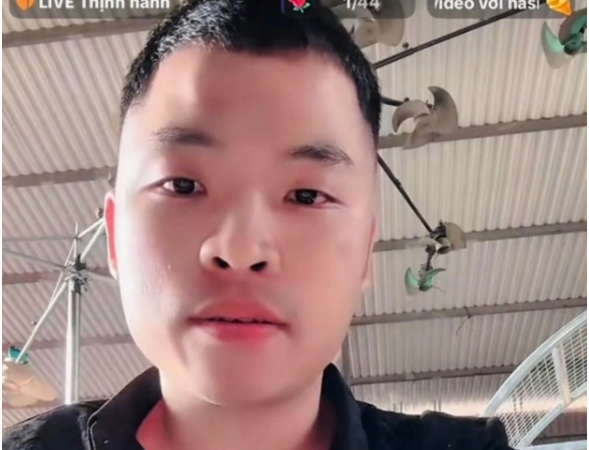 Đã rõ nguyên nhân vụ Khánh Sky kéo người đến xưởng Vua Quạt: Hóa ra là vì điều này đây