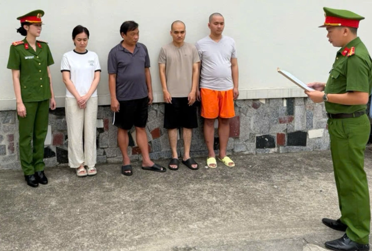 Triệt phá đường dây buôn lậu kim cương xuyên quốc gia: Thu giữ thêm hàng trăm viên kim cương, giá trị khiến nhiều người bất ngờ