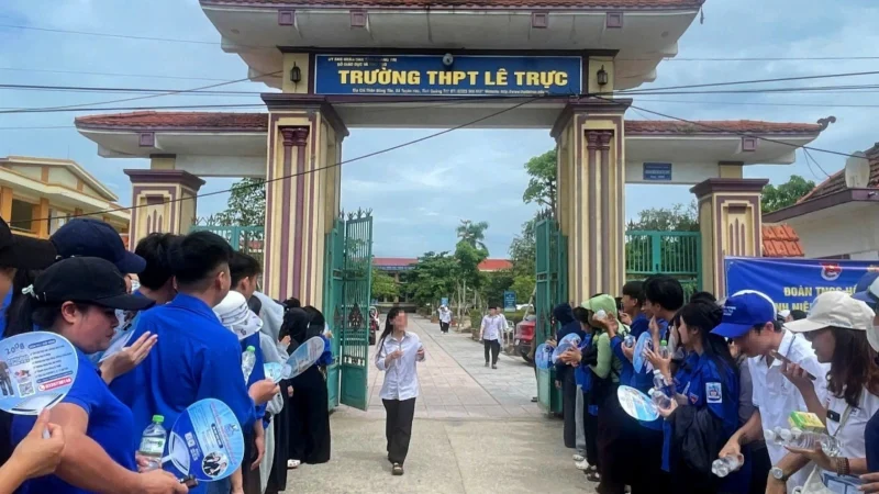 Rõ lý do 328 thí sinh Tuyên Quang được thi lại, còn 5 thí sinh Quảng Trị thì không
