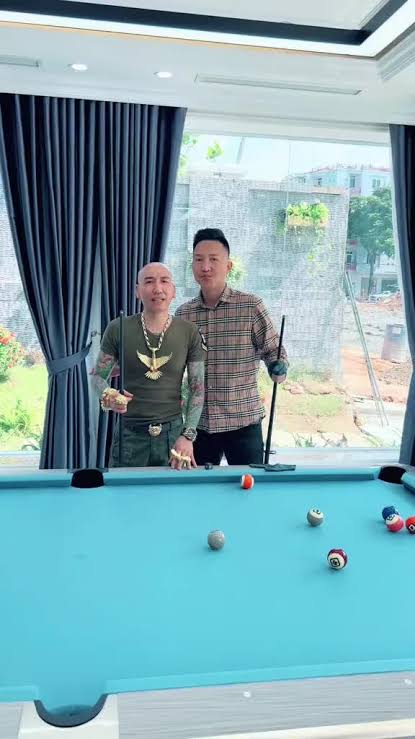 Rõ tội danh của Huấn Hoa Hồng và Phú Lê: Chuyến này chắc hai anh lâu lắm mới về được!