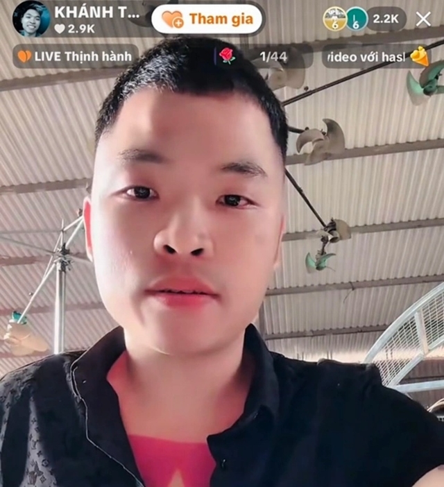 Khánh Sky bị bắt khẩn cấp, vụ livestream ở nhà Vua Quạt chỉ là một phần?