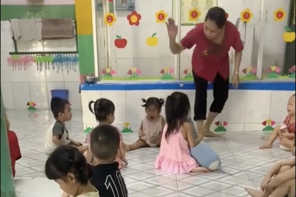 Nóng: Sở GD&ĐT TP.HCM lên tiếng vụ bảo mẫu đánh, bắn dây thun vào trẻ, phát ngôn gây chú ý
