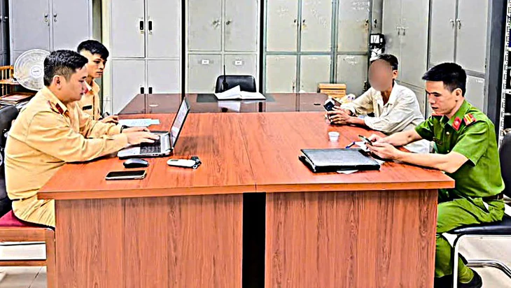 Chủ xe ô tô ở Phú Thọ bị phạt gần 500 triệu đồng: Lý do khiến ai nghe cũng “bó tay”