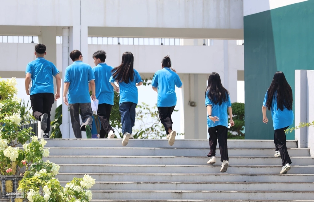 326 thí sinh Chuyên Tuyên Quang thi lại môn Toán: Không có nổi một điểm 10, kết quả gây sốc