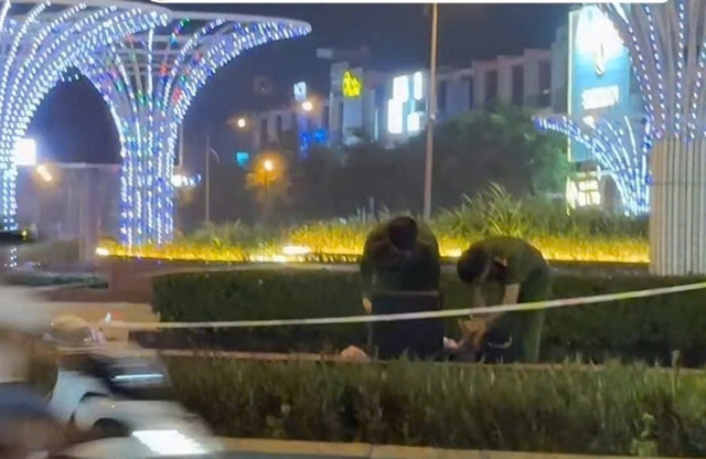 Nam thanh niên tử vong ở vòng xoay Phú Cường: Công an truy xét danh tính, hành tung 2 người lấy xe máy nạn nhân
