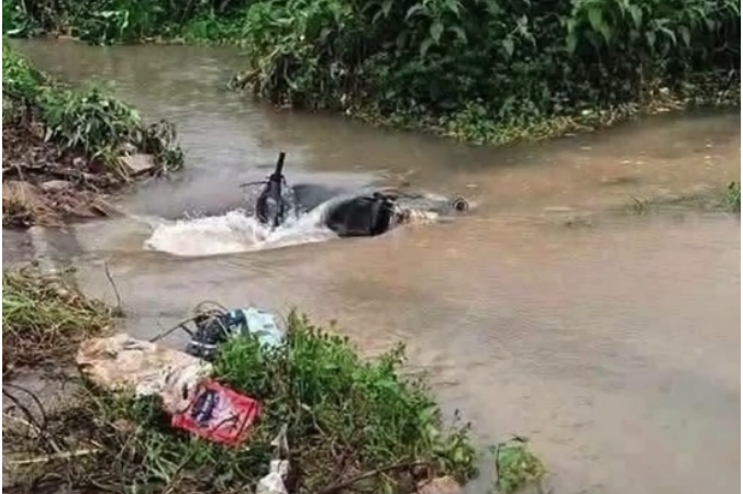 Nam sinh Hà Nội bị nước cuốn xuống cống, để lại lời hứa dang dở với mẹ: Nghe mà không khỏi xót xa