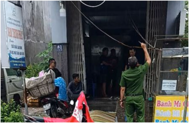 Rõ danh tính người đàn ông t:uvo*g ngay cạnh tủ bánh mì: Hé lộ nguyên nhân, sợ thật sự đấy