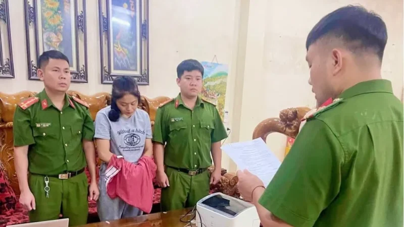 Biết bạn đang mang bầu vẫn mang MIKETHUY về cho sử dụng, cô gái bị khởi tố: Cạn lời thật sự!